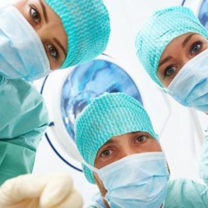 Η πρώτη μεταμόσχευση λεκάνης είναι γεγονός