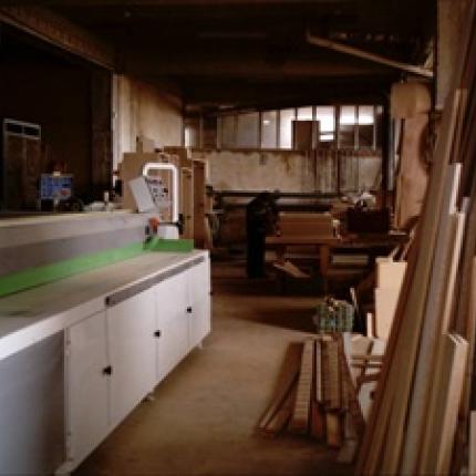 Ηράκλειο: Παραλίγο να κόψει τα δάκτυλα του ιδιοκτήτης επιπλοποιείου 