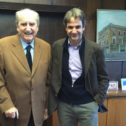 Τις αθλητικές εγκαταστάσεις επισκέφθηκε ο Β. Λαμπρινός