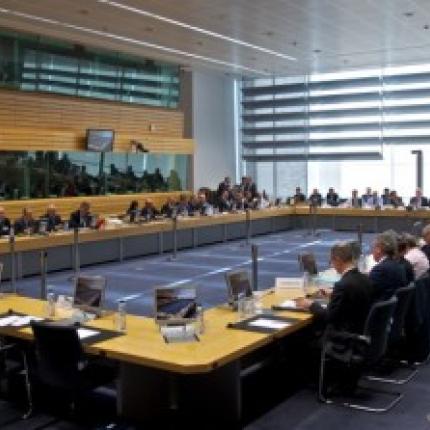 eurogroup_14_avgoustou_proti_dosi_26_dis.jpg