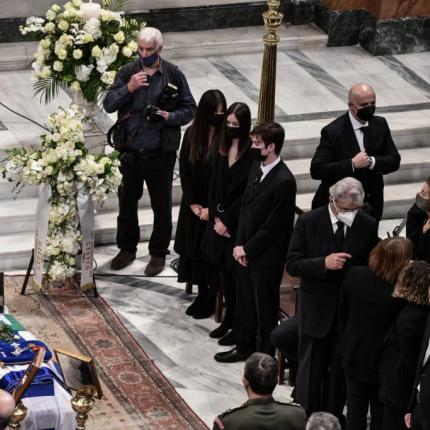 ΚΗΔΕΙΑ ΦΩΦΗ ΓΕΝΝΗΜΑΤΑ