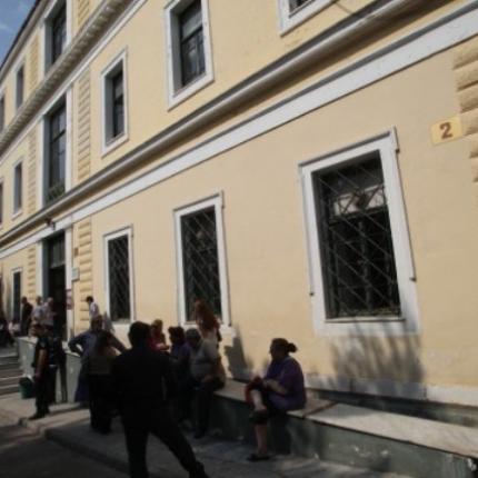 Τηλεφώνημα για βόμβα στα δικαστήρια της Ευελπίδων