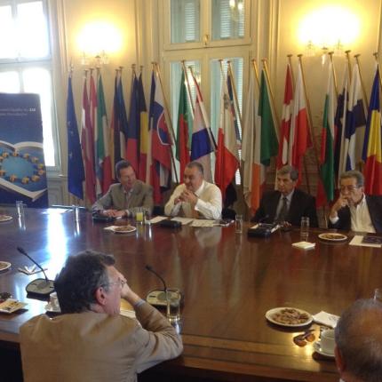 ευρωβουλευτες