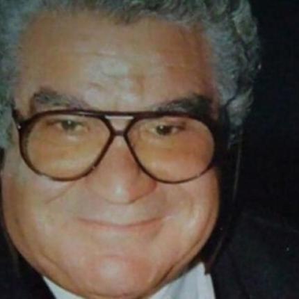 Μανόλης Φαρσάρης