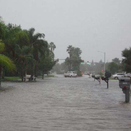 ΗΠΑ: Προς τις Βερμούδες κατευθύνεται η υποτροπική καταιγίδα Φέι