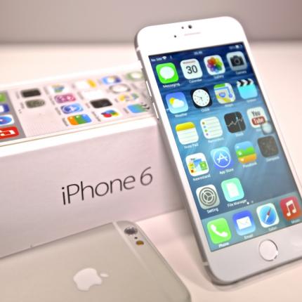 Στις 31 Οκτωβρίου το iPhone 6 στην Ελλάδα