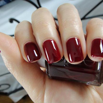 Τα χρώματα του φθινοπωρινού μανικιούρ