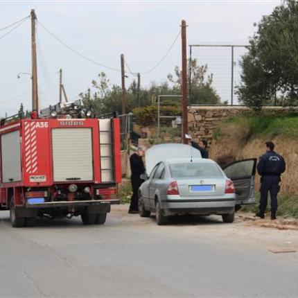 Στις φλόγες τυλίχτηκε αυτοκίνητο στην Ούλαφ Πάλμε