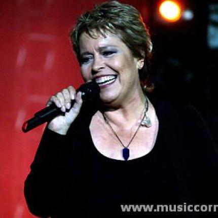 Η Δήμητρα Γαλάνη στο Ηράκλειο ... αλλιώς