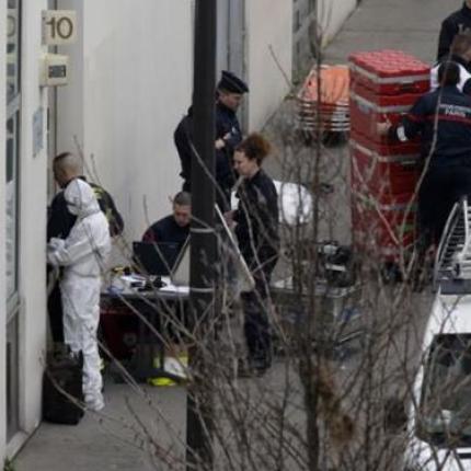 Οι επιθέσεις στη Γαλλία μπορεί να είναι το προοίμιο για ένα κύμα επιθέσεων στην Ευρώπη, γράφει η Bild