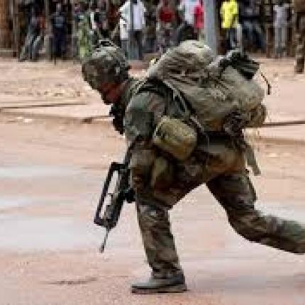 Γάλλοι στρατιώτες μάχονται στο πλευρό των τζιχαντιστών