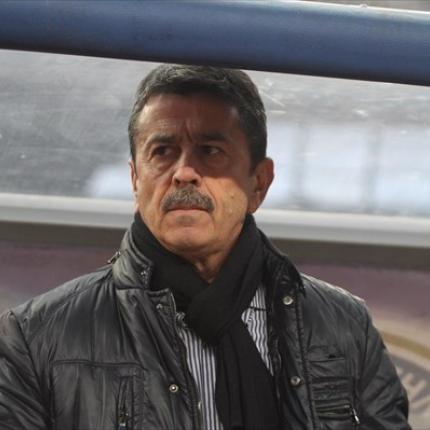 Παραμένει στον ΠΑΣ Γιάννινα ο Γιάννης Πετράκης