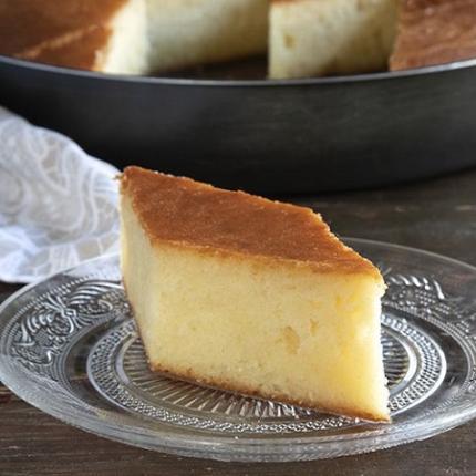 γιαουρτόπιτα