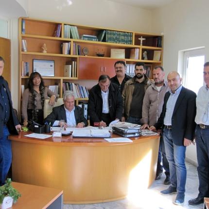 Κλειστό γυμναστήριο στο Αθλητικό Κέντρο Κρουσώνα 