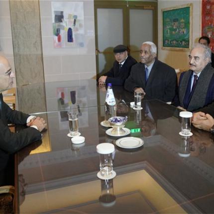 χαφτάρ δένδιας