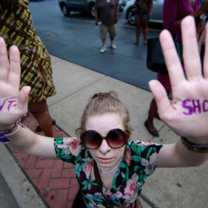 ΗΠΑ: Ο αστυνομικός που σκότωσε τον Μάικλ Μπράουν θα εγκαταλείψει την αστυνομία