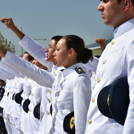 ΣΧΟΛΗ ΙΚΑΡΩΝ