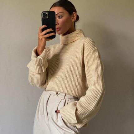 γυναίκα σέλφι