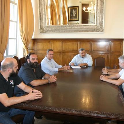 Σύλλογος Τουριστικών Λεωφορείων-Αντιπερφερειάρχης