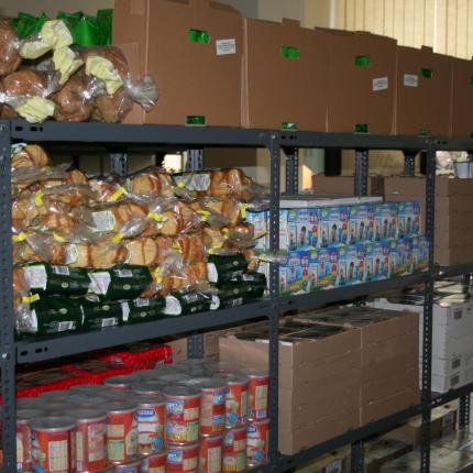 Διανομή τροφίμων σε Ηράκλειο και Μοίρες 