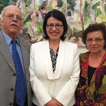 Τζένη Μικάκου: Η ομογενής που ορκίστηκε υπουργός στην Αυστραλία