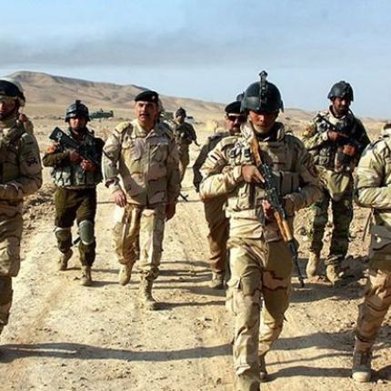 Χιλιάδες Καλάσνικοφ από τη Ρώμη στο Ιράκ 