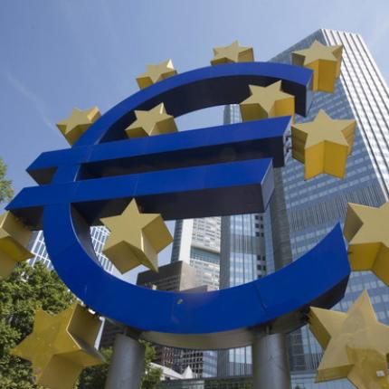 Το ευρώ συνεχίζει την πτωτική του πορεία μετά τις αποφάσεις της ΕΚΤ