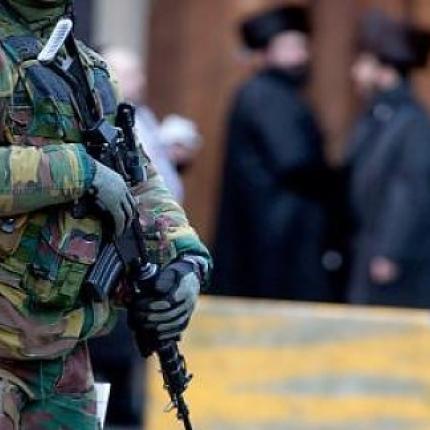 στρατός βρυξέλλες