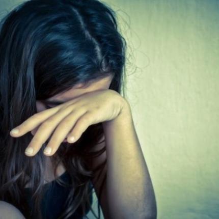 αποπλάνηση - ανήλικη