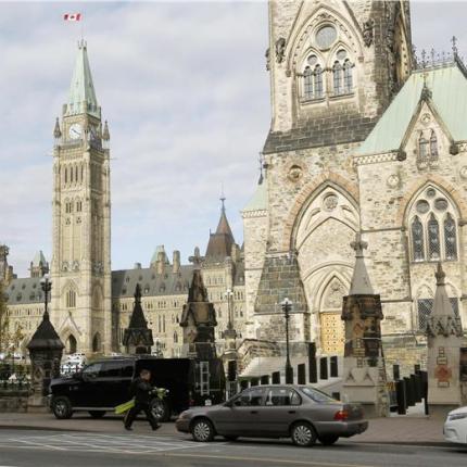 Σοκ στον Καναδά από την αιματηρή επίθεση στο Κοινοβούλιο