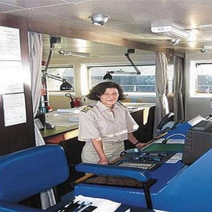 Η Χανιώτισσα καπετάνισσα που δαμάζει τα κύματα!