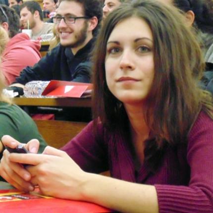 Στο ψηφοδέλτιο της ΑΝΤΑΡΣΥΑ η νεώτερη υποψήφια ευρωβουλευτής