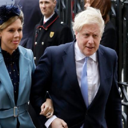 Κάρι Σίμοντς, Μπόρις Τζόνσον