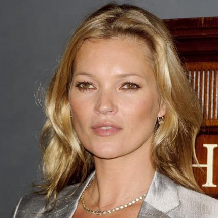 Η Κέιτ Μος στον αγώνα κατά του καρκίνου του μαστού