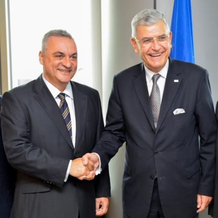 Συνάντηση του Ευρωβουλευτή της ΝΔ Μ.Κεφαλογιάννη με τον Τούρκο Υπουργό Ευρωπαϊκών Υποθέσεων 