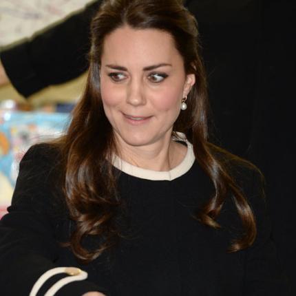 Η Δούκισσα του Κέιμπριτζ, οι "διαταγές" και ... η γκριμάτσα