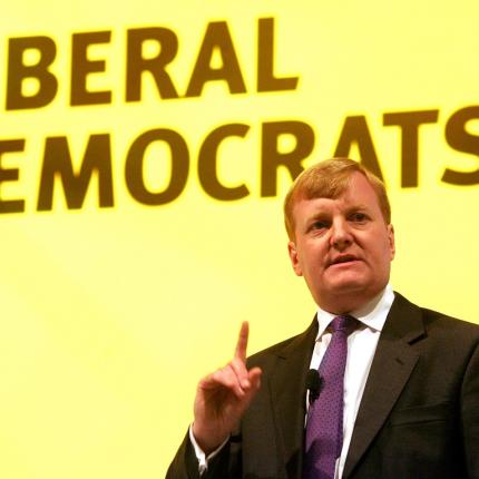 τσαρλς κένεντι