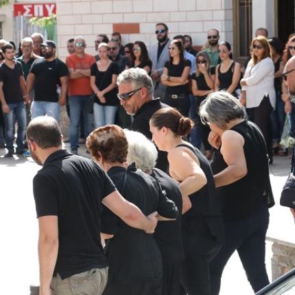 κηδεία παιδιών