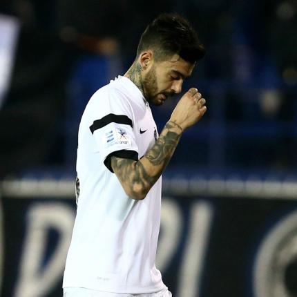 Μετά από 236 εμφανίσεις είδε την ''κόκκινη'' ο Αθανασιάδης