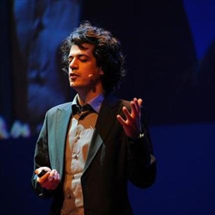 Η διάλεξη του Κρητικού "Αινστάιν" Κων/νου Δασκαλάκη στην Αθήνα