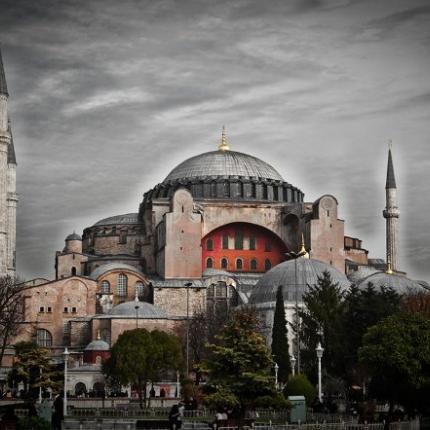 αγια σοφια κωνσταντινουπολη.jpg