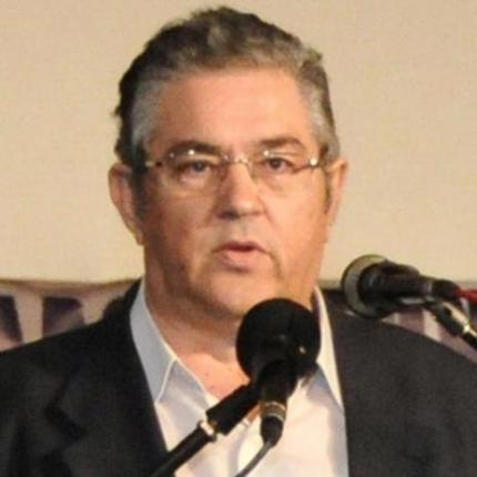 Για "πρόθυμες τσόντες" και "άλλους με τσάντες" μίλησε απο τη Θεσσαλονίκη ο Δ. Κουτσούμπας