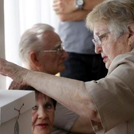 Οι Κροάτες ψηφίζουν για νέο πρόεδρο