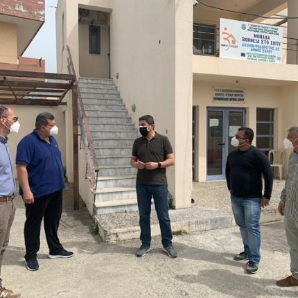 Λευτέρης Αυγενάκης Ιατρείο Ζαρού