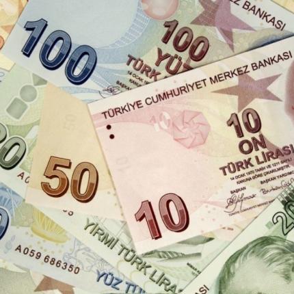 Νέα βουτιά για την τουρκική λίρα: Υποχώρησε σε χαμηλό επίπεδο επτά μηνών