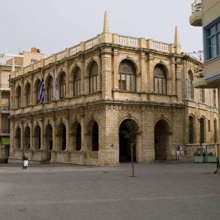 Ανοικτές οι Διοικητικές Υπηρεσίες του δήμου Ηρακλείου το Σαββατοκύριακο 