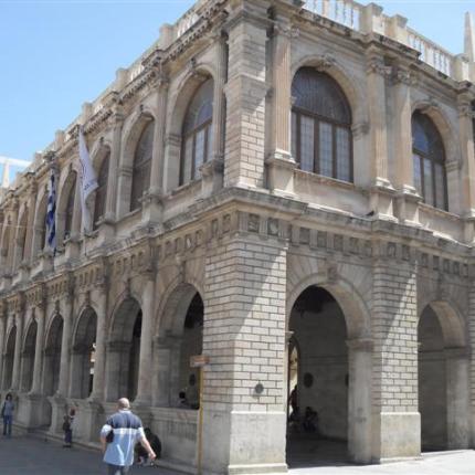 Ηράκλειο: Σύσκεψη για την ασφάλεια των δημοτικών κτιρίων 