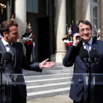 μακρόν αναστασιάδης