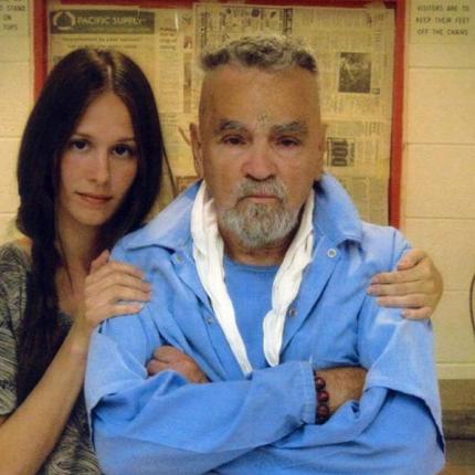  Παντρεύεται στη φυλακή ο διαβόητος δολοφόνος Τσαρλς Μάνσον 