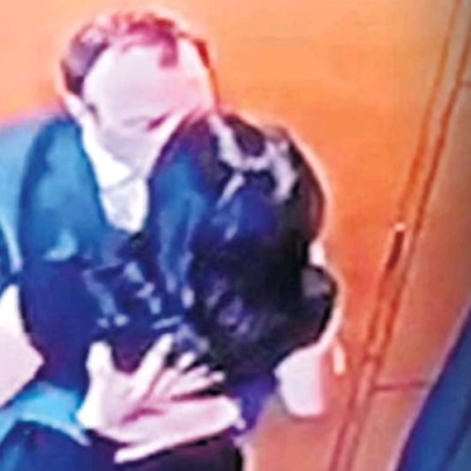 Νέοι μπελάδες για τον Βρετανό Υπουργό